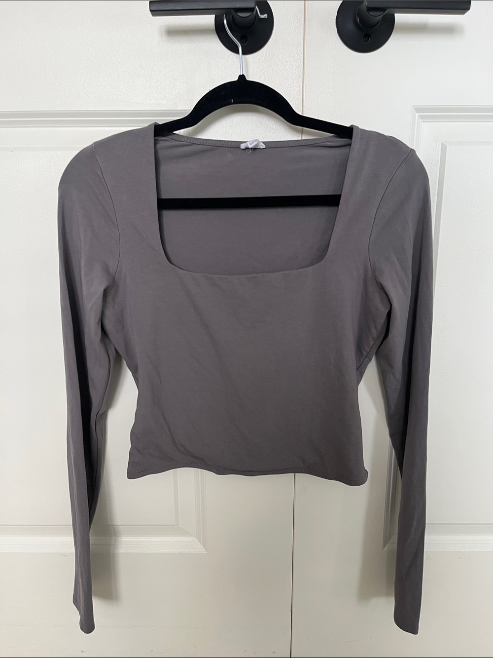Garage Women’s Long Sleeve Square Neck Top in Gray